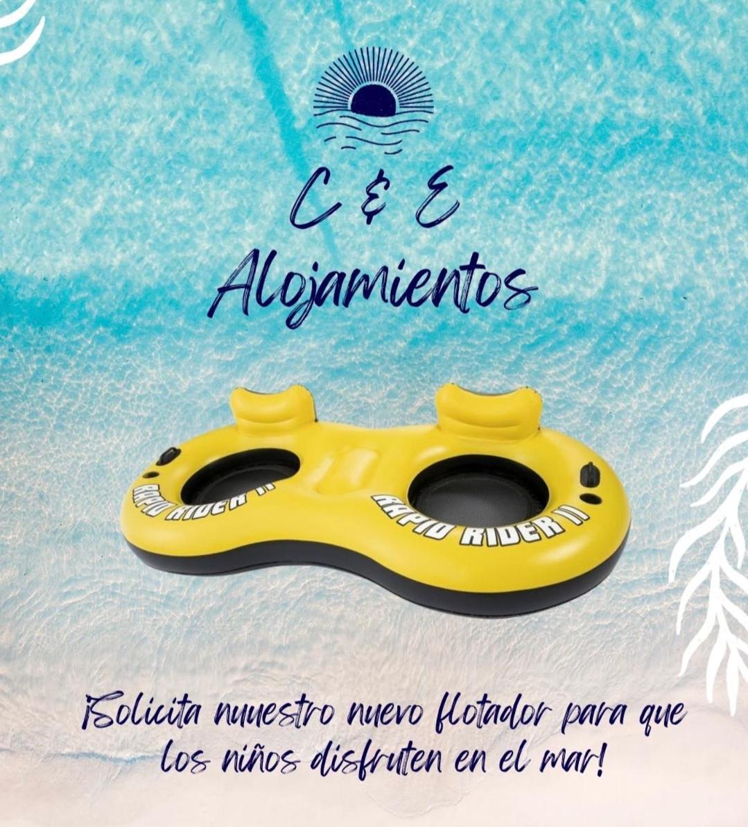 Alojate A Una Calle De La Playa Y Malecon 살리나스 외부 사진